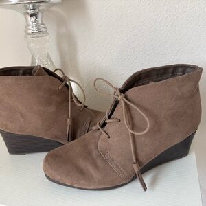 Dr. Scholl's Taupe Ankle Booties
